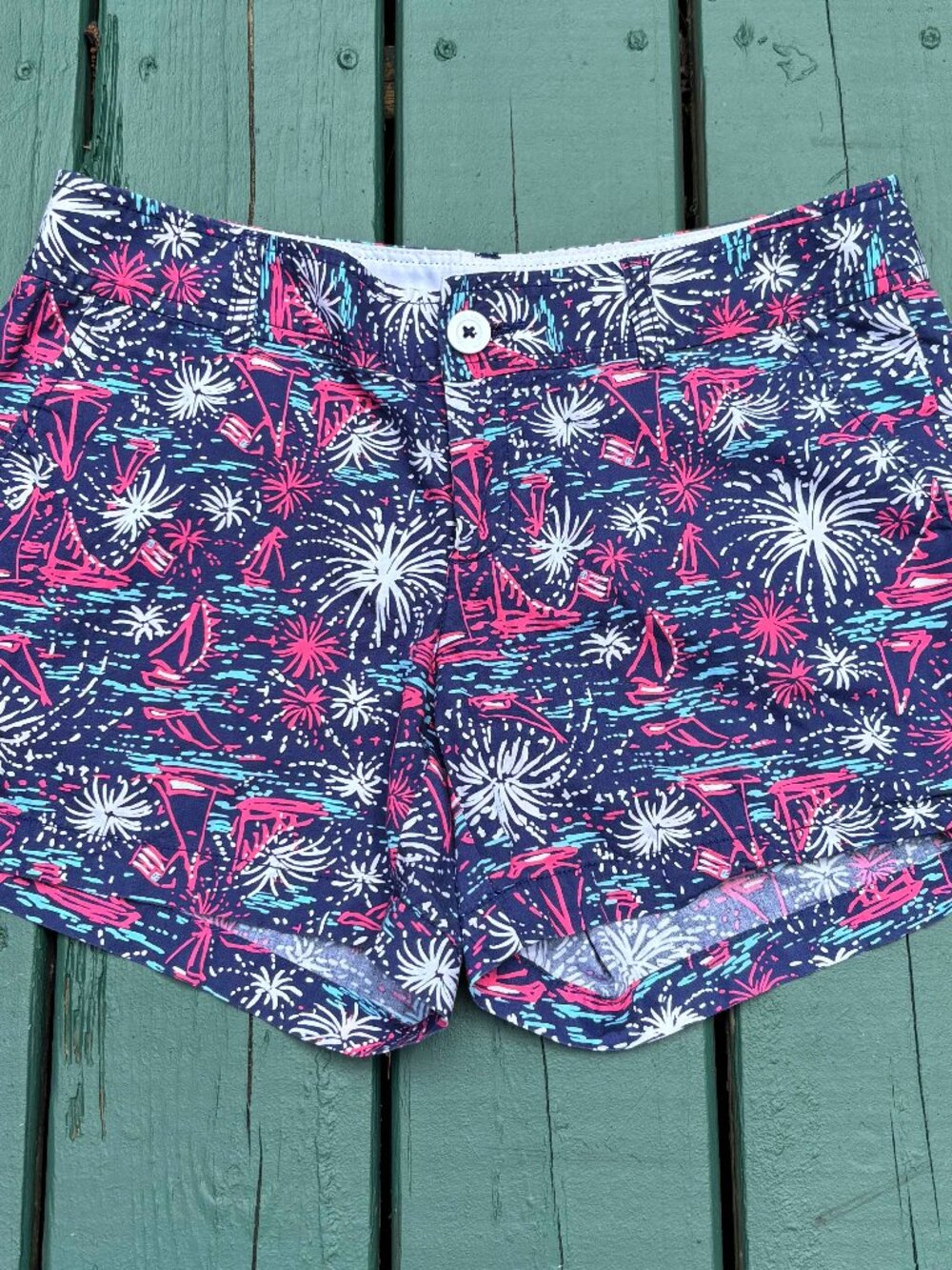 Lilly Pulitzer Sparks Fly Callahan Shorts